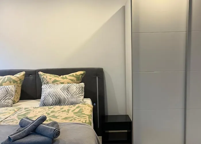 Riverside-appartements דירה בופארד